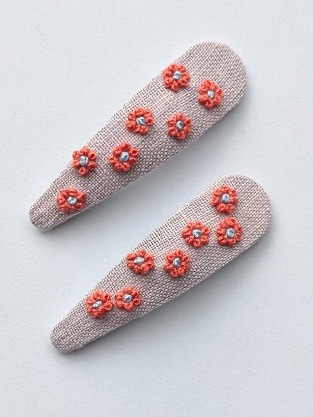 New Ditsy Daisy Duo hand embroidered linen cotton handmade flower hair clips